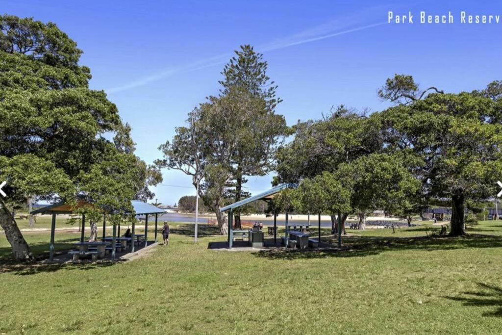 Dunes Holiday Apartment Unit 8 Coffs Harbour Buitenkant foto